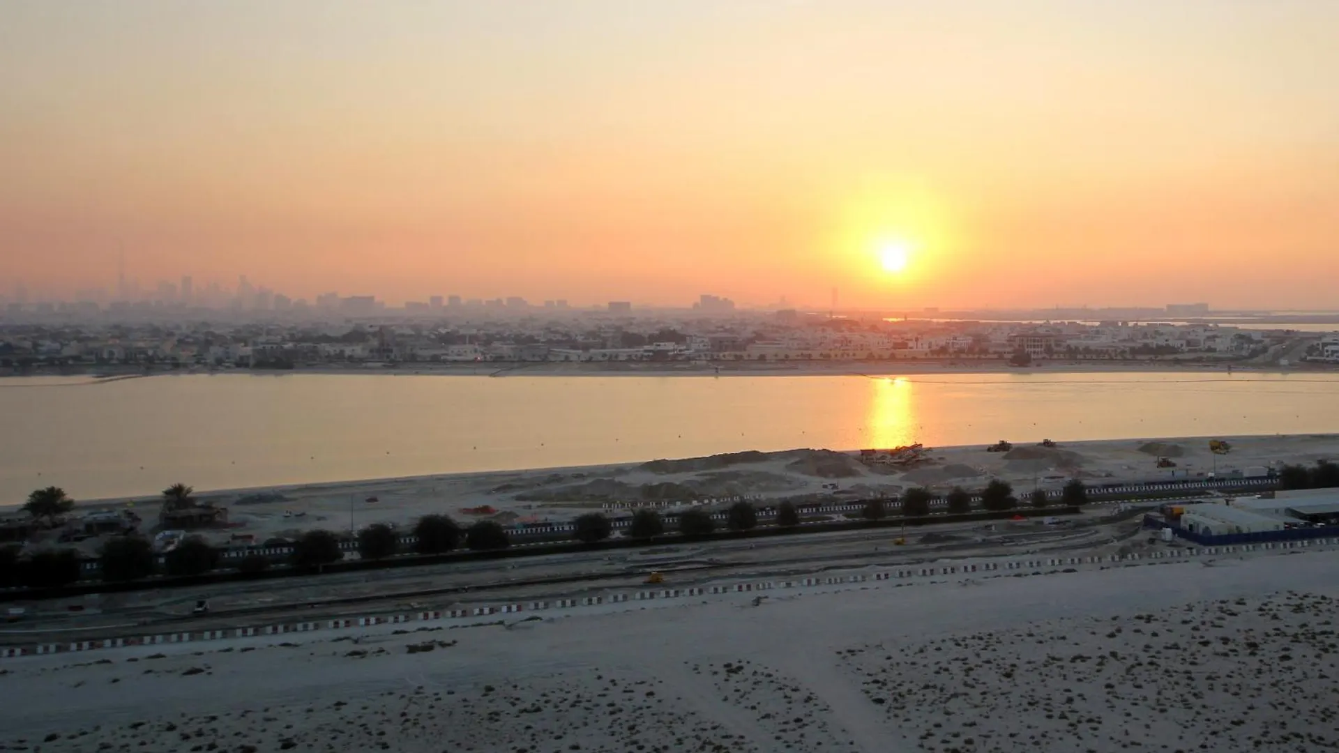Apartment Silk Valley - Luxurious 2B With Sea Views Sharjah United Arab Emirates